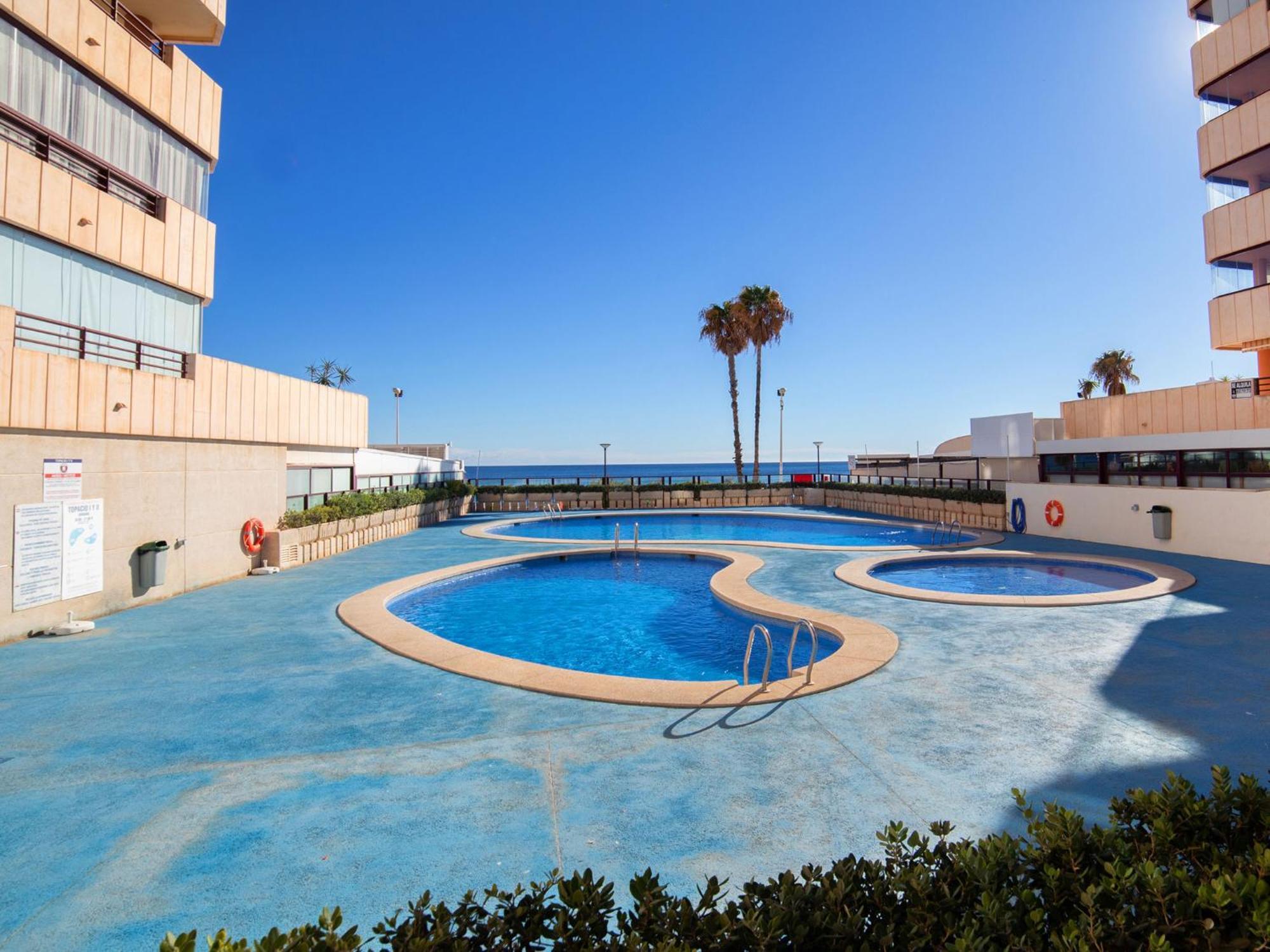 Apartamentos Topacio Unitursa Calp Extérieur photo